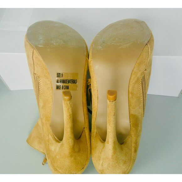 QUPID WOMEN’S TAN OPEN TOE SUEDE W/FRINGES 5 INCH ANKLE BOOTS. SIZE 9 - Picture 4 of 4